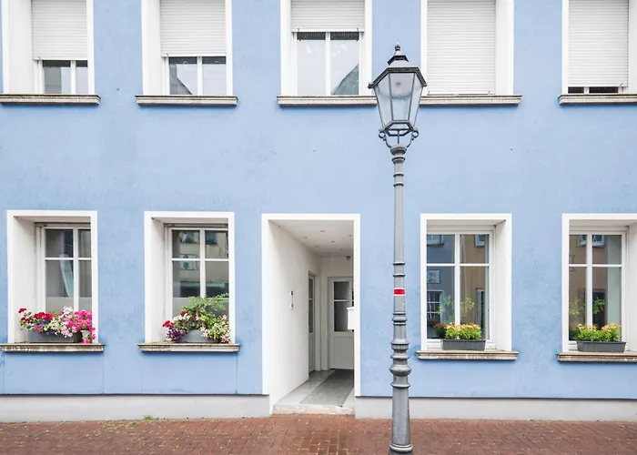 Schoene In * 克桑滕